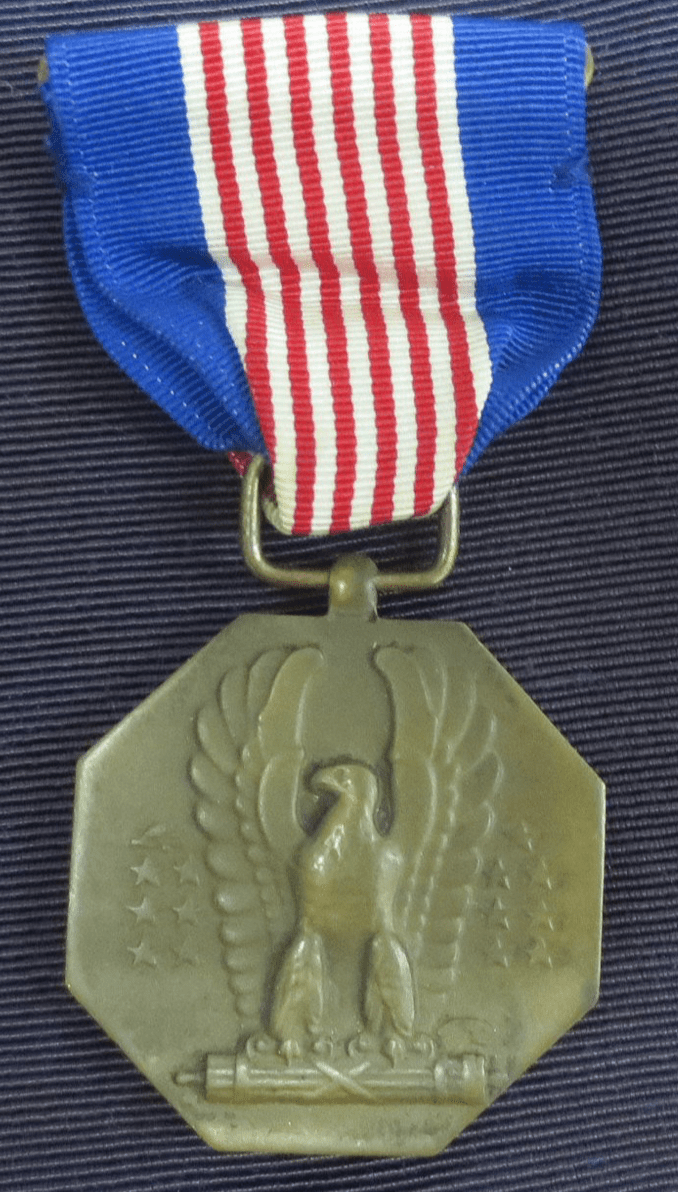 medal with an eagle