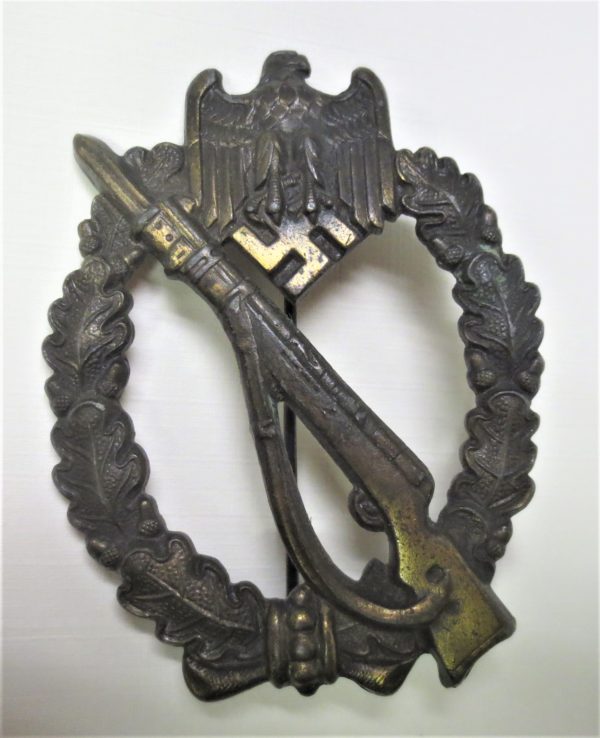 Bronze infantry badge