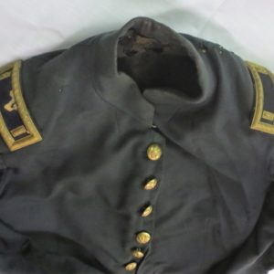 (CG) Rare Civil War 52nd Massachusetts 1st Sergeant frock coat, later Lieutenant, UNIQUE !