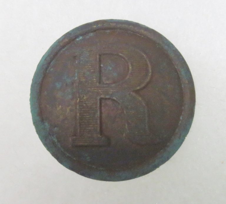 B13 Civil War Confederate Rifleman R Coat Button – Battleground Antiques