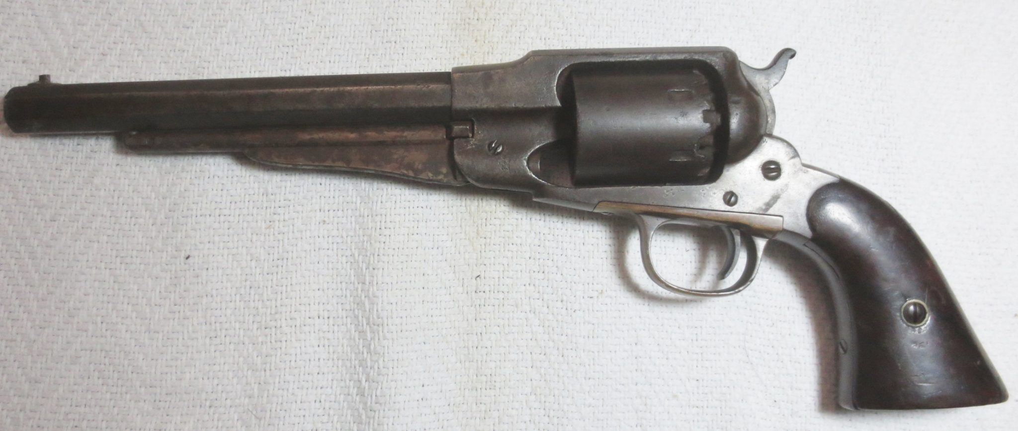 A-34 Civil War Remington M1858 New Model .44 percussion revolver, 6th ...