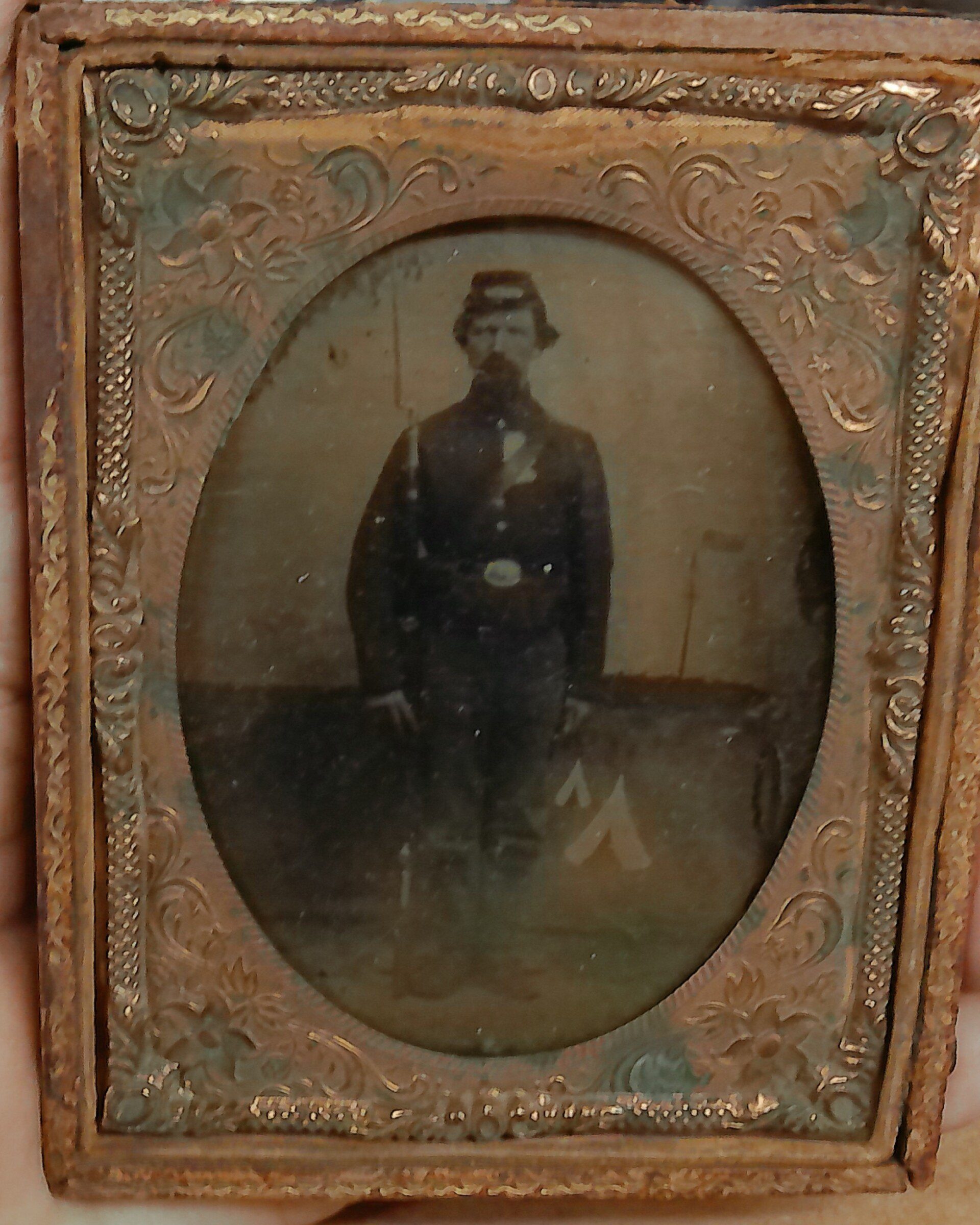 Full standing Civil War Yankee soldier in full gear! Battleground
