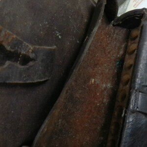Civil War cavalry carbine cartridge box with wood container intact!