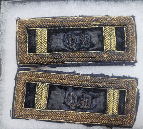 RARE set of Antebellum Civil War Quartermaster Depot double embroidered rank bars