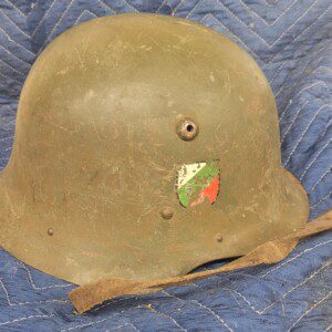 Exceptional WWII Bulgarian Model 1936 (M36) Nazi style helmet, full liner and decal