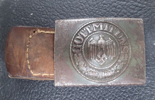 ORIGINAL WW2 German Heer (Nazi) Army belt buckle with leather tongue, maker marked