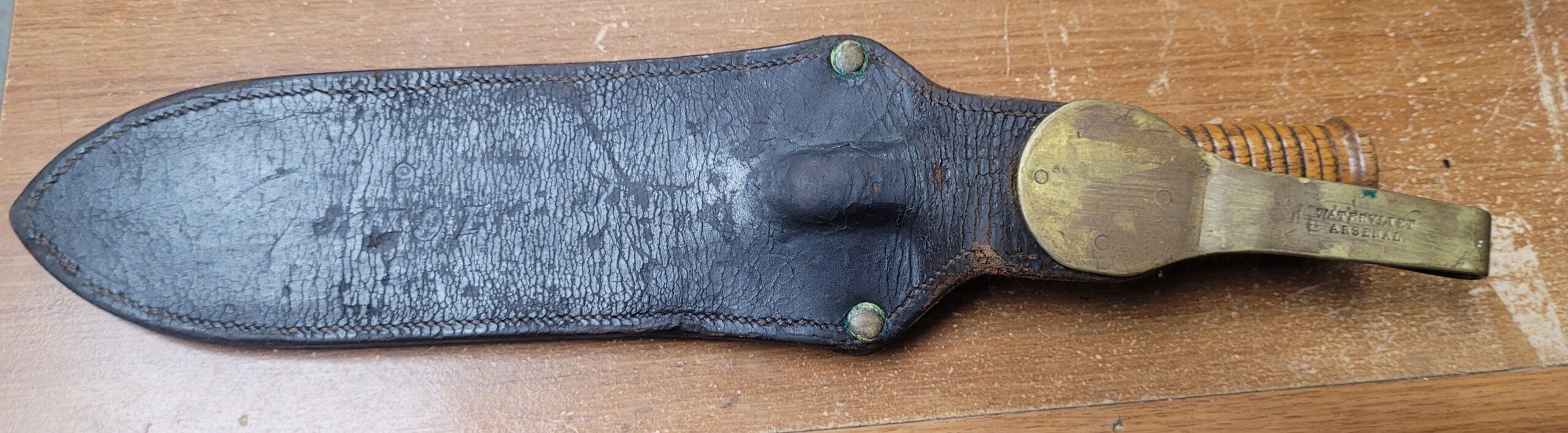 RARE Indian Wars US Army Model 1880 military hunting knife with original scabbard - Image 4