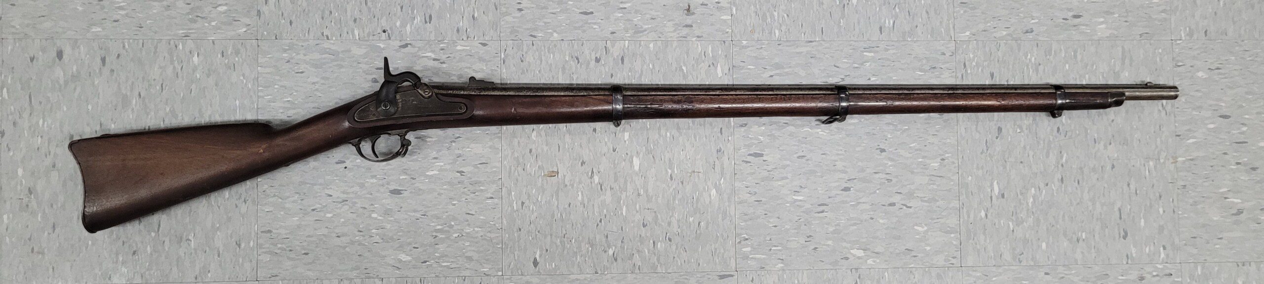 Civil War Springfield rifle musket dated 1864 with near MINT stock and bands! - Image 2