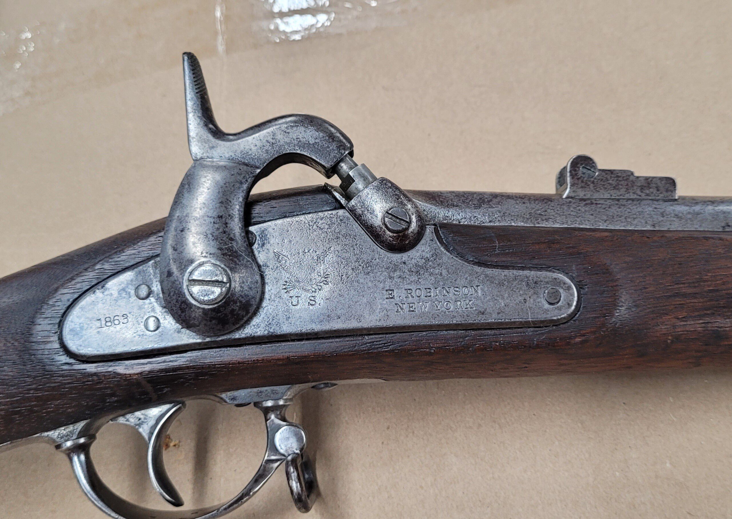 Exceptional and scarce M1861 rifle musket by E. Robinson, New York, 1863 - Image 6