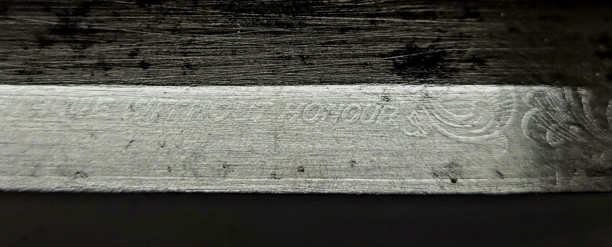 Fine etched blade English Sheffield spear point dagger with silver grip - Image 3